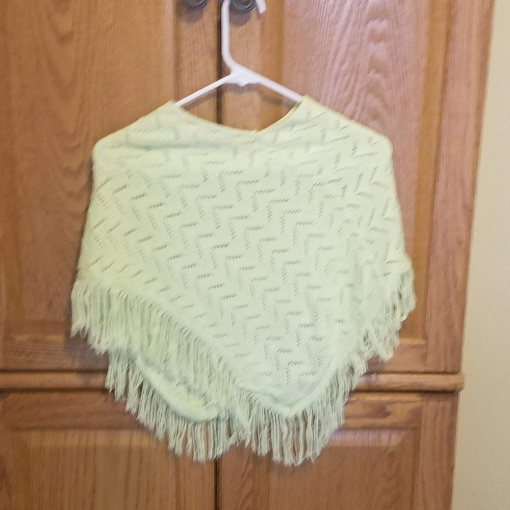 Coolwear USA Lime Green Crocheted Shawl Girls S/M